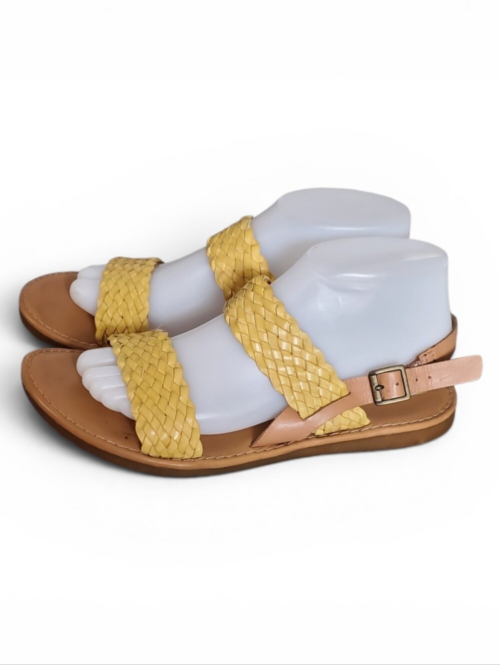 Korks Yellow Woven Faux Leather Double-Strap Sandals. Sz. 8M.